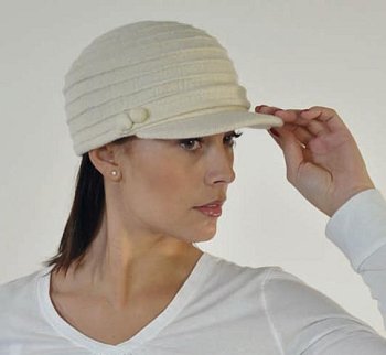 Women's wool hat Sava white